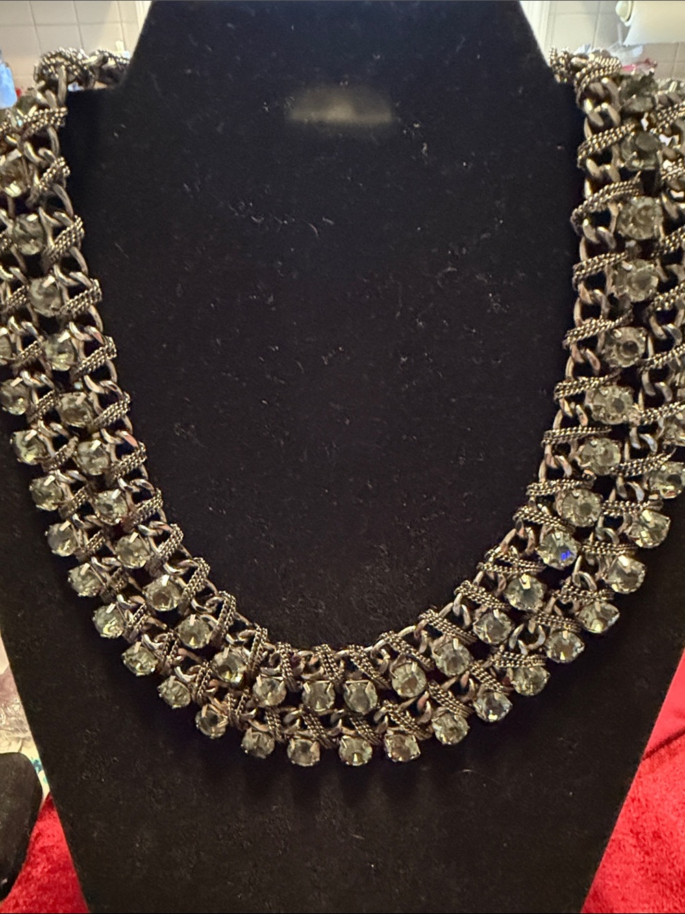 Statement Gunmetal Crystal Collar Necklace - Women Jewelry like new high end 18”